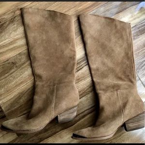 Chinese Laundry Tan Suede Cowboys-like Boots 7